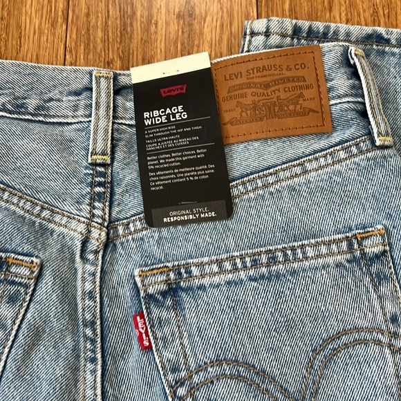 NWT Levi’s Ribcage Wide Leg Sold Out At Levi’s - Picture 4 of 7
